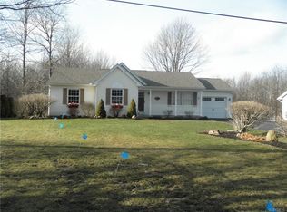 6792 Derby Rd, Derby, NY 14047