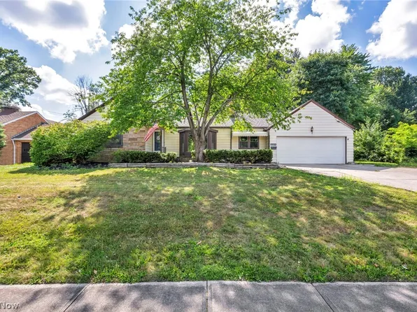 6604 Solon Blvd, Solon, OH 44139