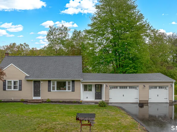 4 Lox Lane, Enfield, CT 06082