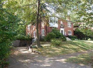 7030 Northmoor Dr, Saint Louis, MO