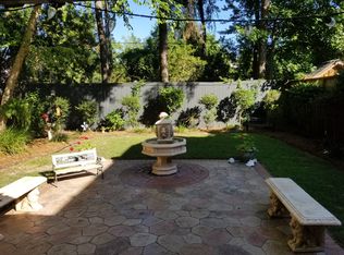 1121 Mathis Ferry Rd, Mount Pleasant, SC 29464