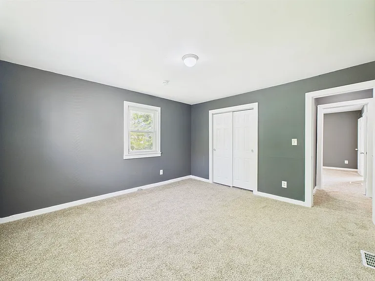 3311 Jackson Ave — Photo 22
