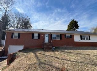 1899 Bethesda Rd, Lexington, NC 27295