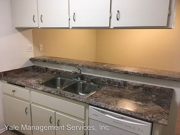 5th image of 5204 Yarmouth Ave APT 216