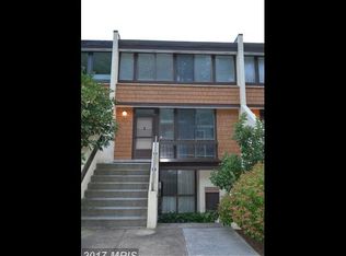 2310 S Quincy St, Arlington, VA 22204