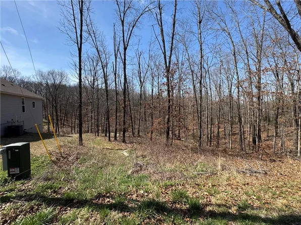 35 Dickenshire Dr, Bella Vista, AR 72714
