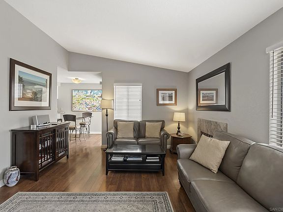 5th image of 7439 Altiva Pl