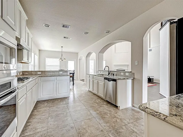 2903 Oakdale Landing Ct — Photo 15