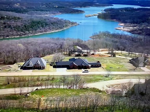 5th image of Spring Hill Ln