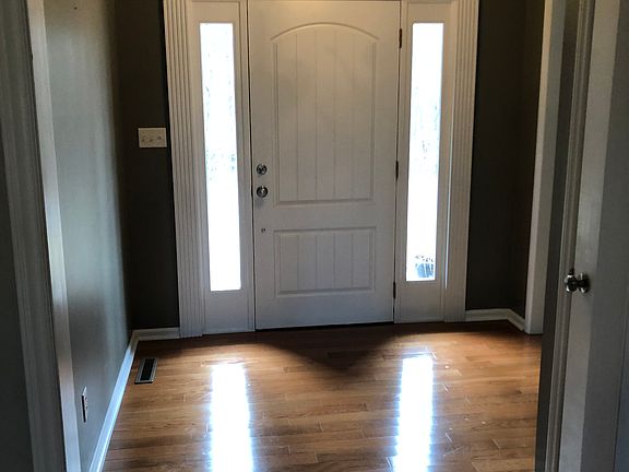 Entrance/Front Door