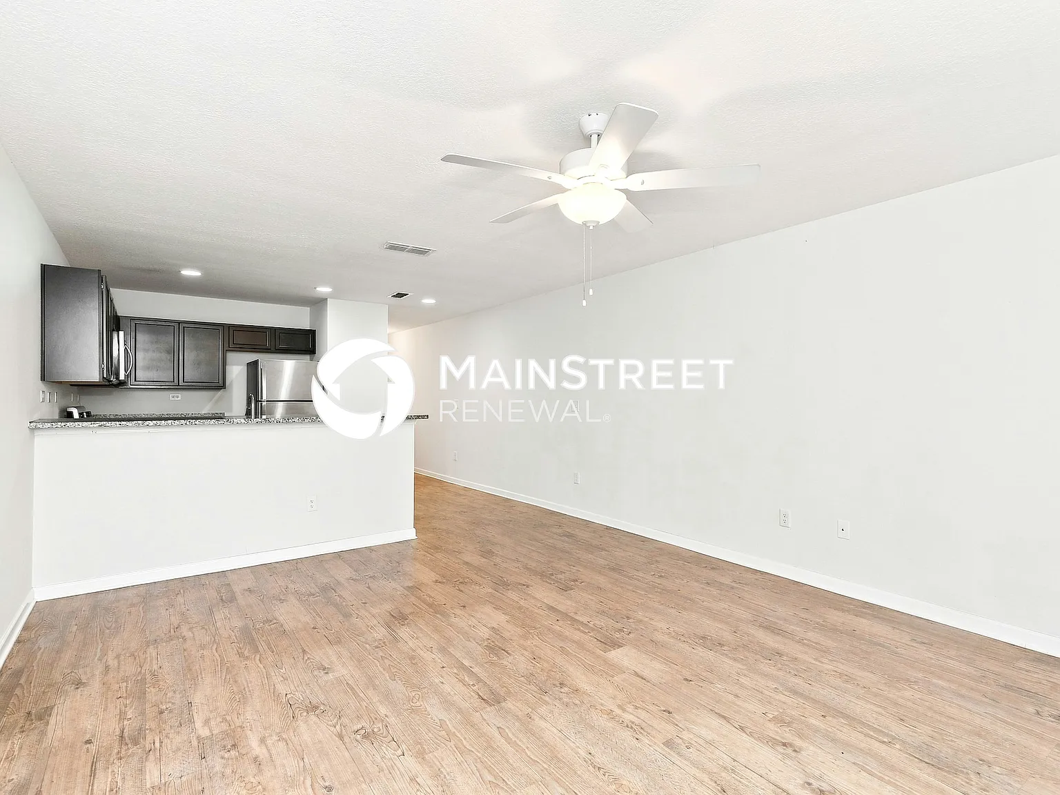 539 Eiseman Way — Photo 3