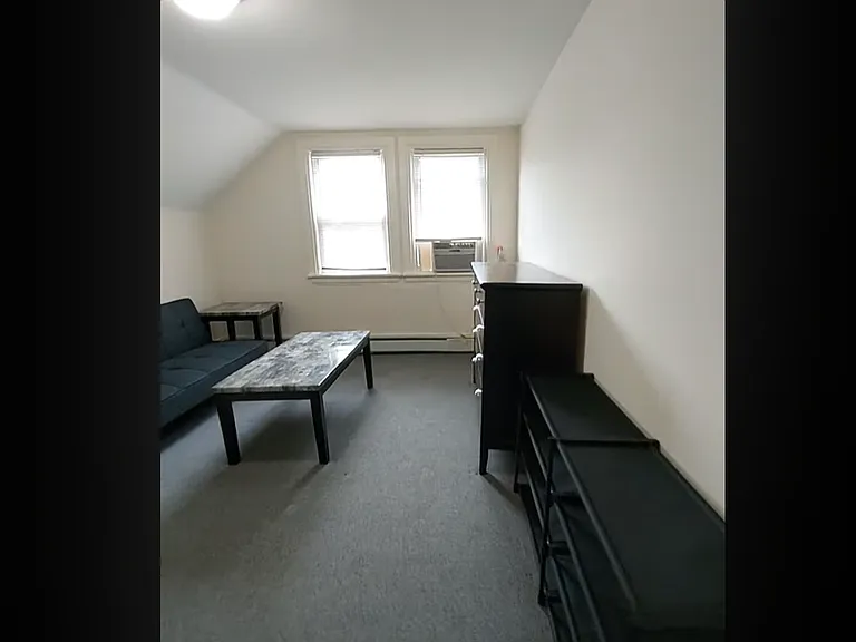 125 Highland Pl #4 — Photo 10