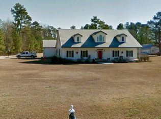 313 Jesse Williams Rd, Richlands, NC 28574