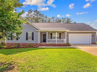 442 Gibson Dr, Raeford, NC 28376