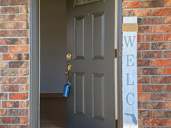 3rd image of 290 Dolan Dr