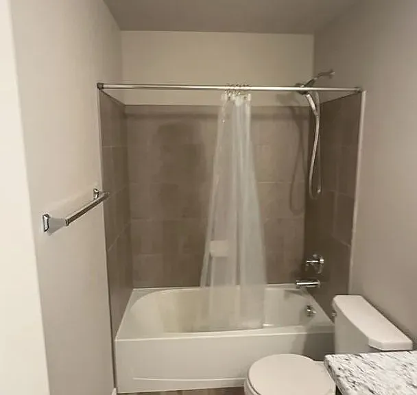 5423 Hammond Dr — Photo 18