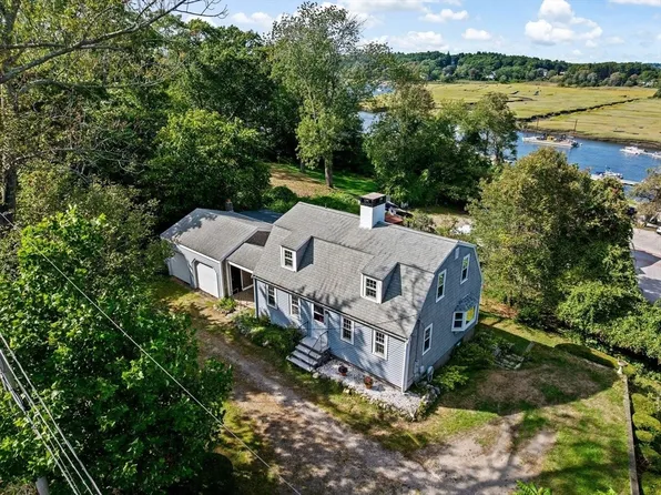 18 Littles Ln, Marshfield, MA 02050