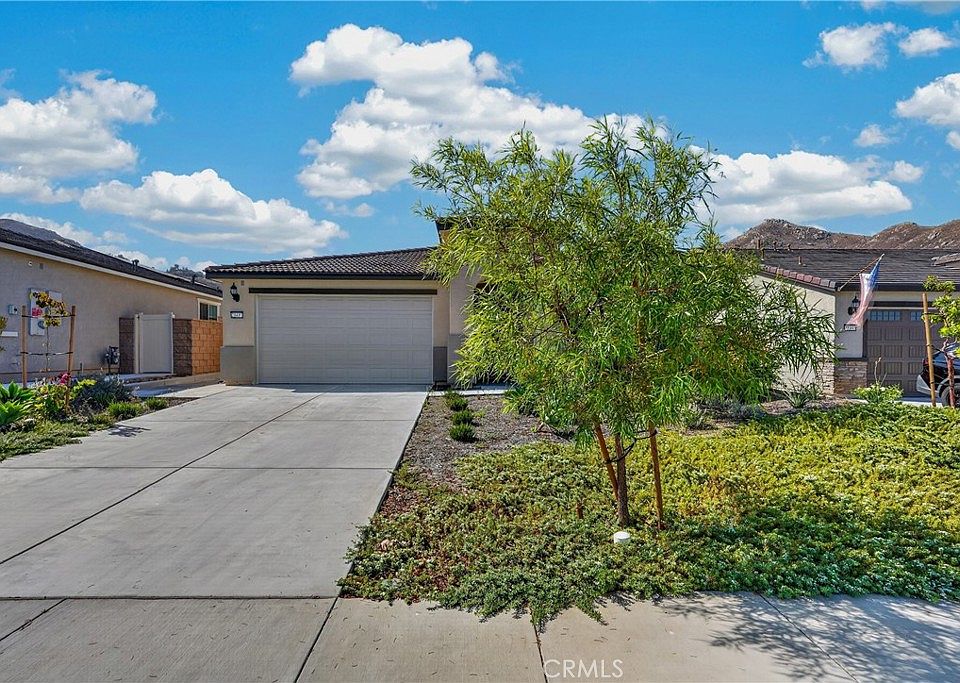 1st image of 21417 Nicholas Dr