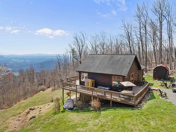 5th image of 1942 Pocosan Mountain Rd