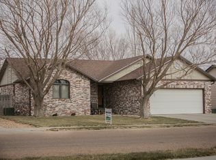 202 Jo Ella Dr, Holcomb, KS 67851