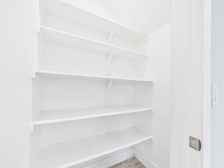 6713 Porter St #B — Photo 15