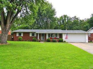 2214 Sherwood Dr, Cape Girardeau, MO 63701