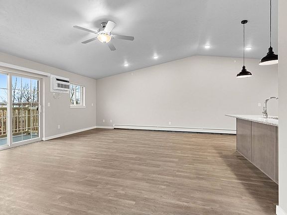 2nd image of 2951-2961 Sabal Oak Dr #2971-6