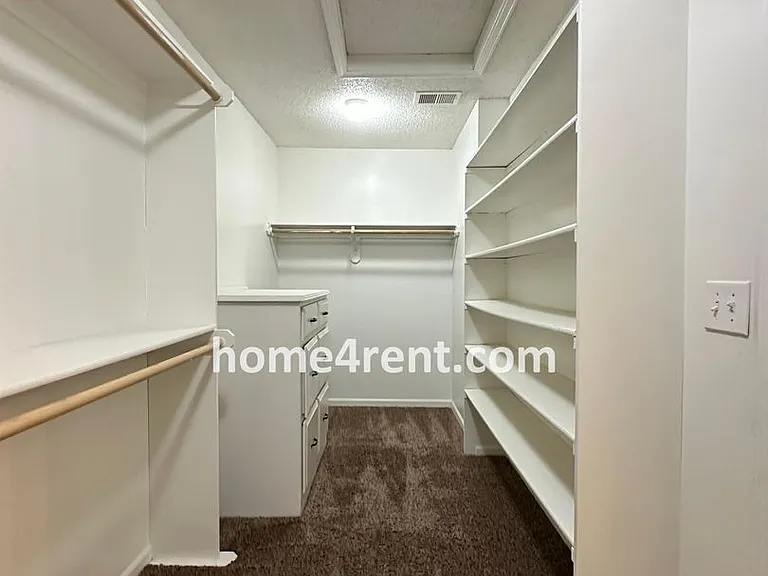 14068 W 147th Pl — Photo 31