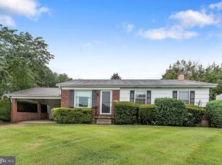 2 Tokay Ct, Randallstown, MD 21133