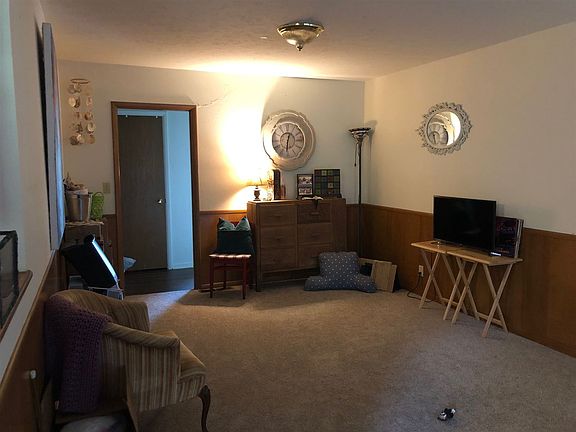 4th image of 1301 Bradbary Ln
