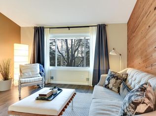 802 Seal St, Saint Paul, MN 55114