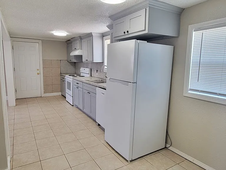17 New Mexico Dr #467 — Photo 9