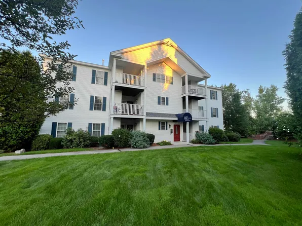 7 Crosswoods Path #23, Merrimack, NH 03054