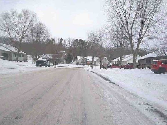 5th image of 53 Thomas Rd