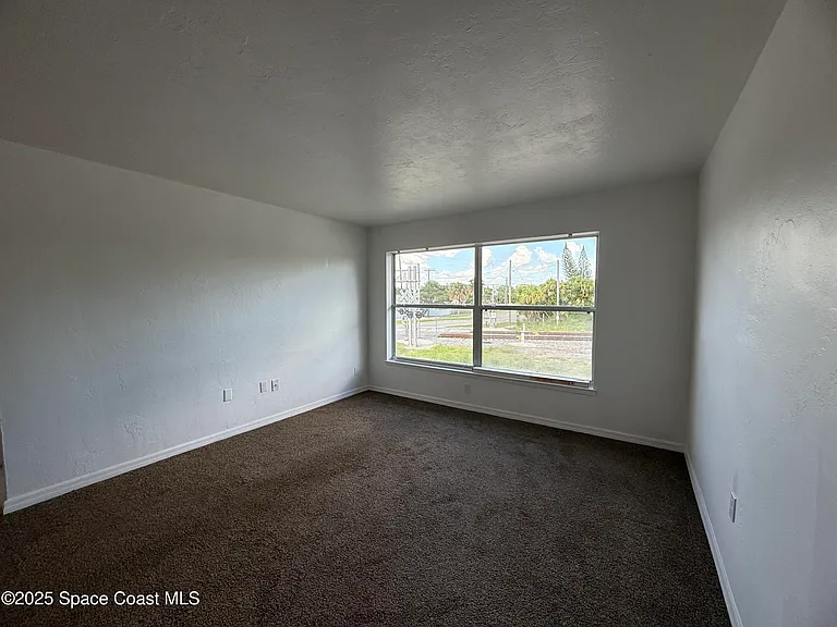 1432 Parkway Dr #6B — Photo 7