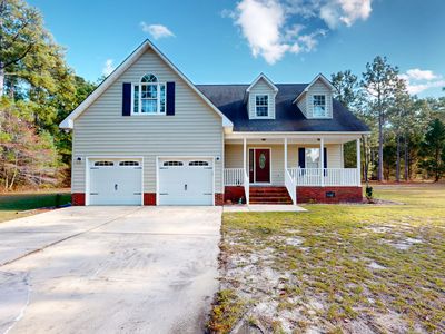 5710 Bridle Ridge Lane, Wade, NC, 28395