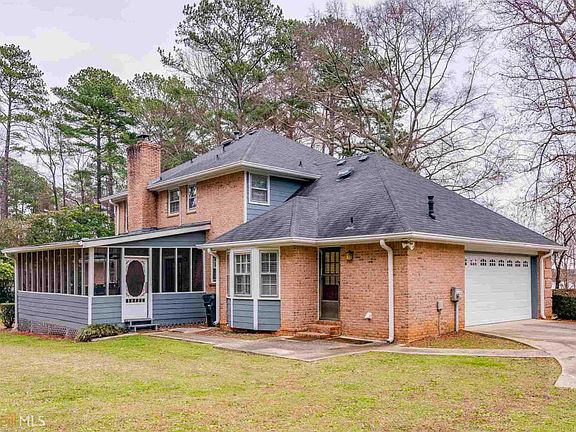 4th image of 2758 Club Valley Ct