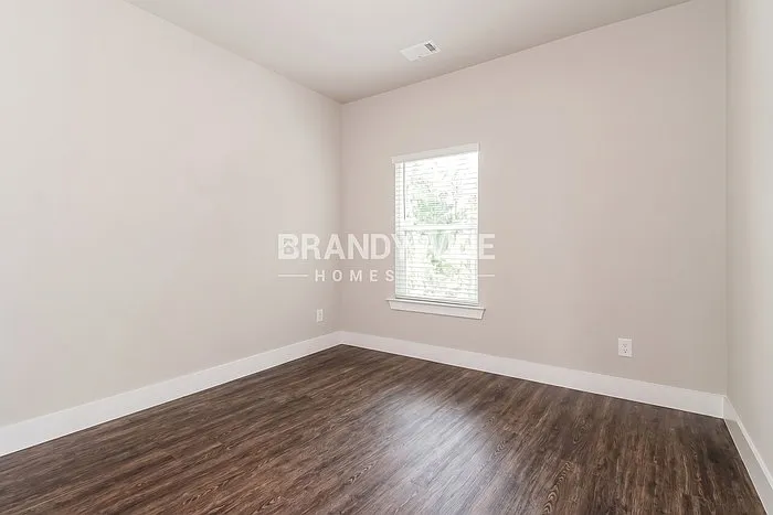 777 Valtek Ct — Photo 18