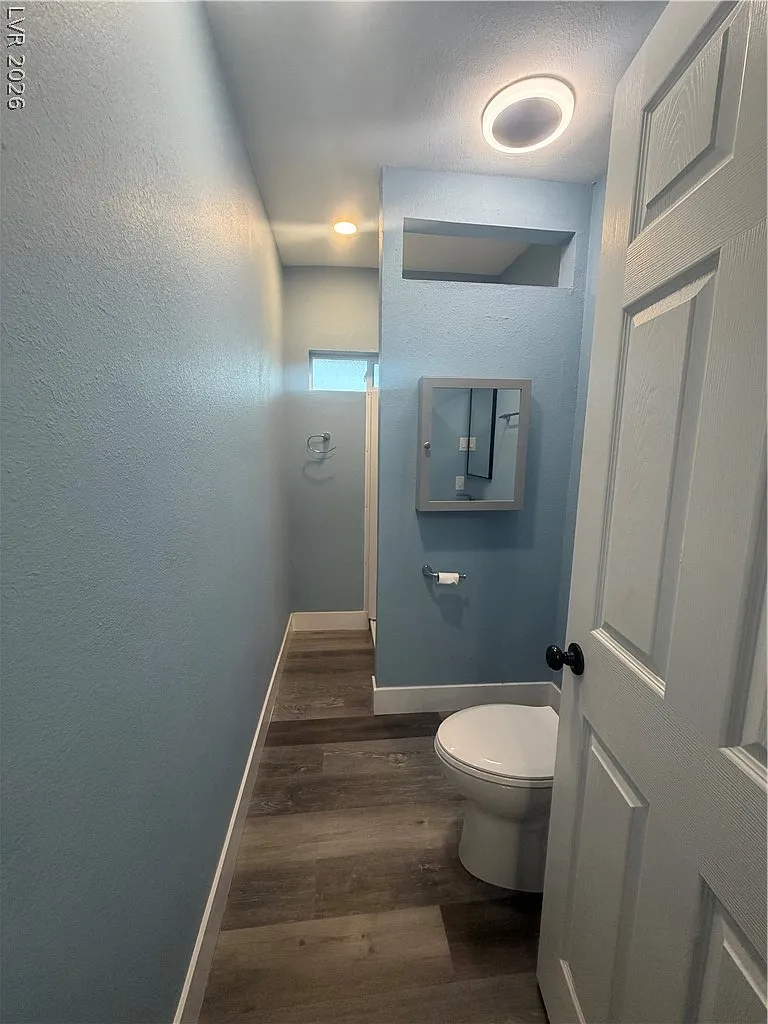 1 bed, 1.0 bath, 1270 sqft, $1,100 — Photo 3