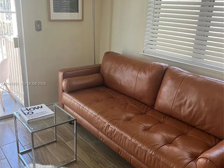7720 Harding Ave #8 — Photo 2
