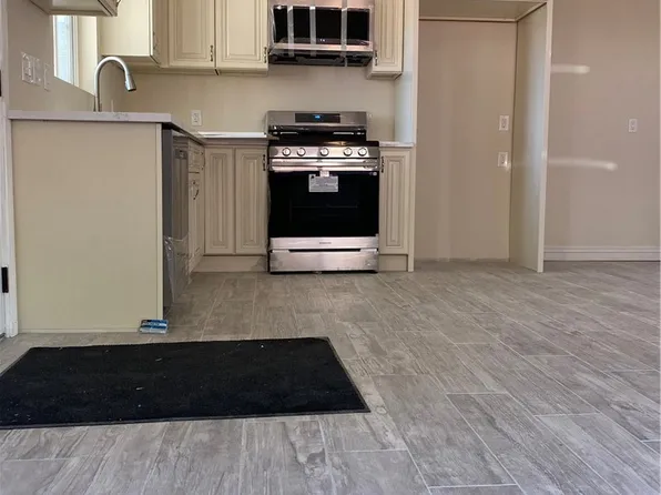 1727 W Santa Ana Blvd, Santa Ana, CA 92703