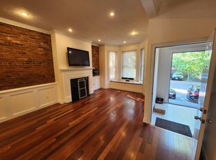 566 E 5th St #1, South Boston, MA 02127