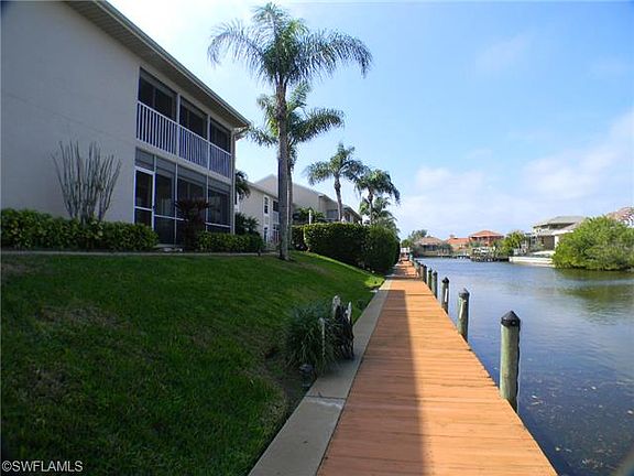 4th image of 1427 SW 47th Ter APT 205