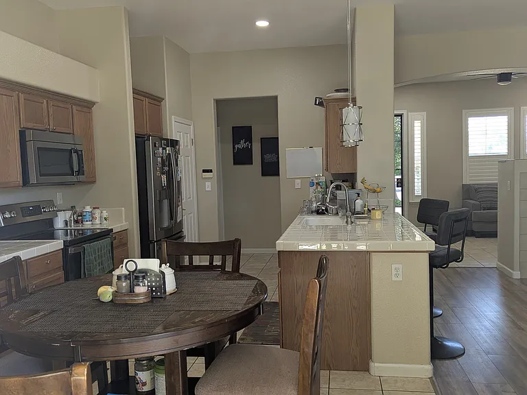 2213 Calero Dr — Photo 11