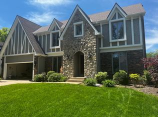 12008 Perry St, Overland Park, KS 66213