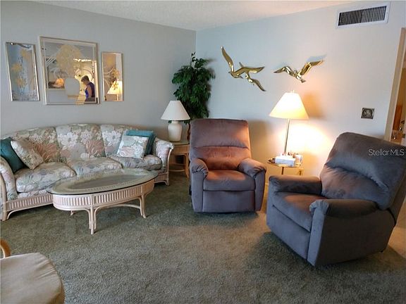 2nd image of 497 Midway Dr #B