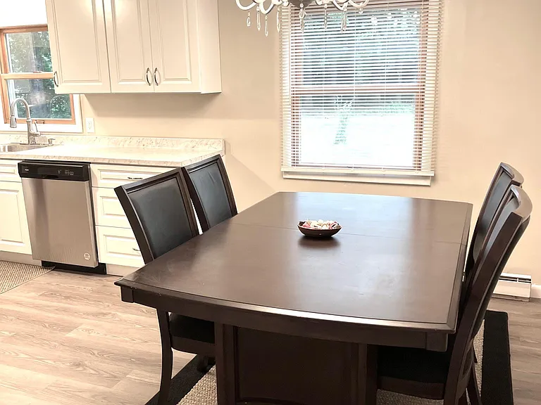 9 Applewood Ln — Photo 3