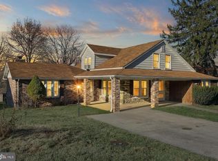 9446-9448 E Springfield Rd, Seven Valleys, PA 17360