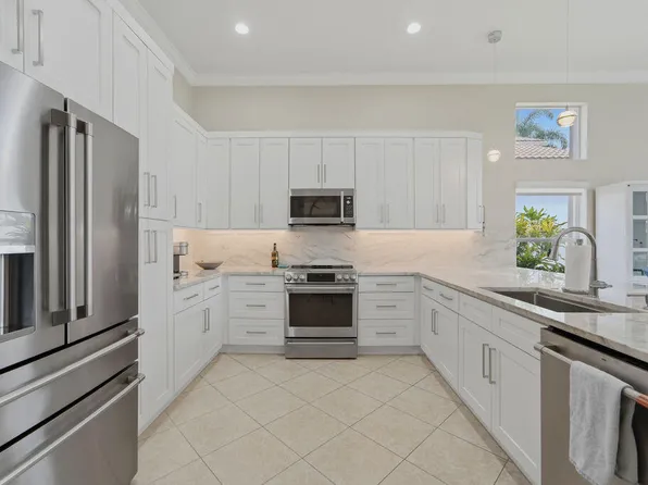 9841 Casa Mar Drive, Lake Worth, FL 33467
