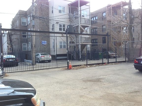 2nd image of 6725 S Cornell Ave #3N